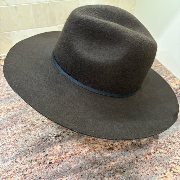 American Eagle Outfitters Accessories - American Eagle Outfitters Dark Brown Wool Felt Hat